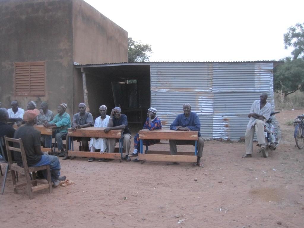 Temporary classroom in Tabakoro